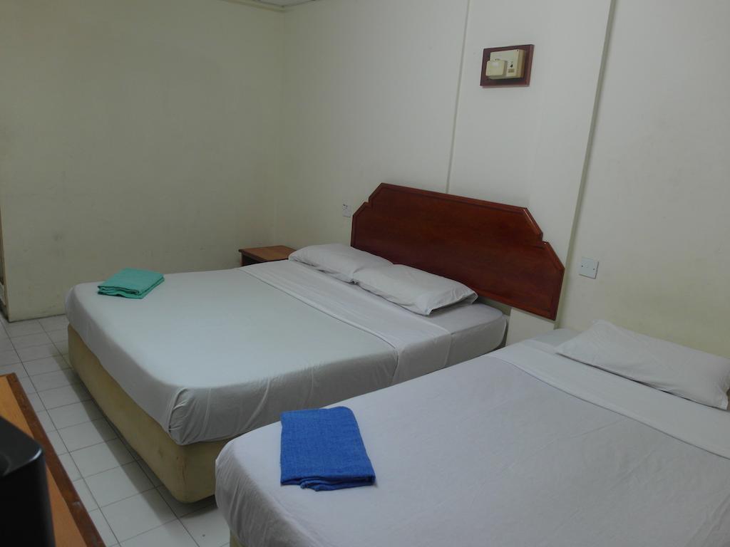 Silverwood Inn Miri Exterior photo